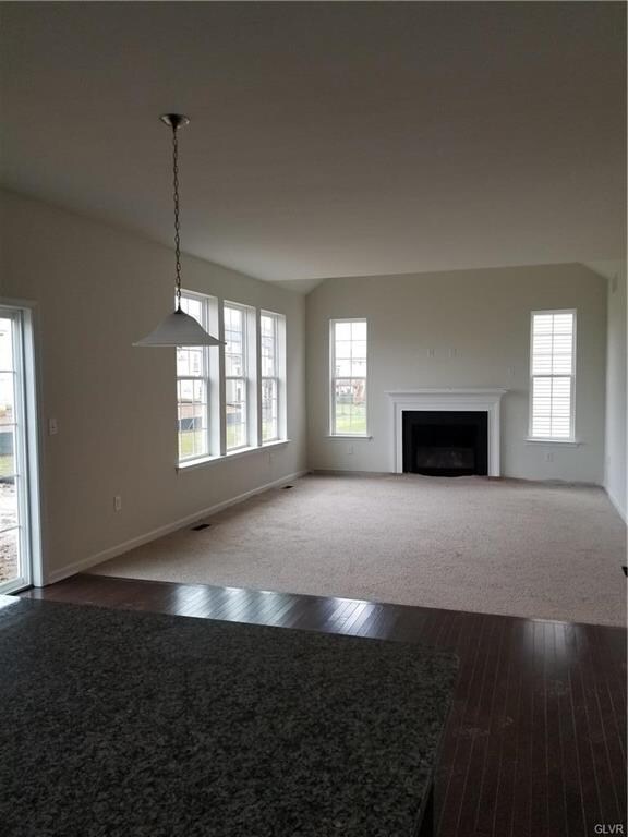 689 Mulberry Dr, Nazareth, PA 18064 - photo 7