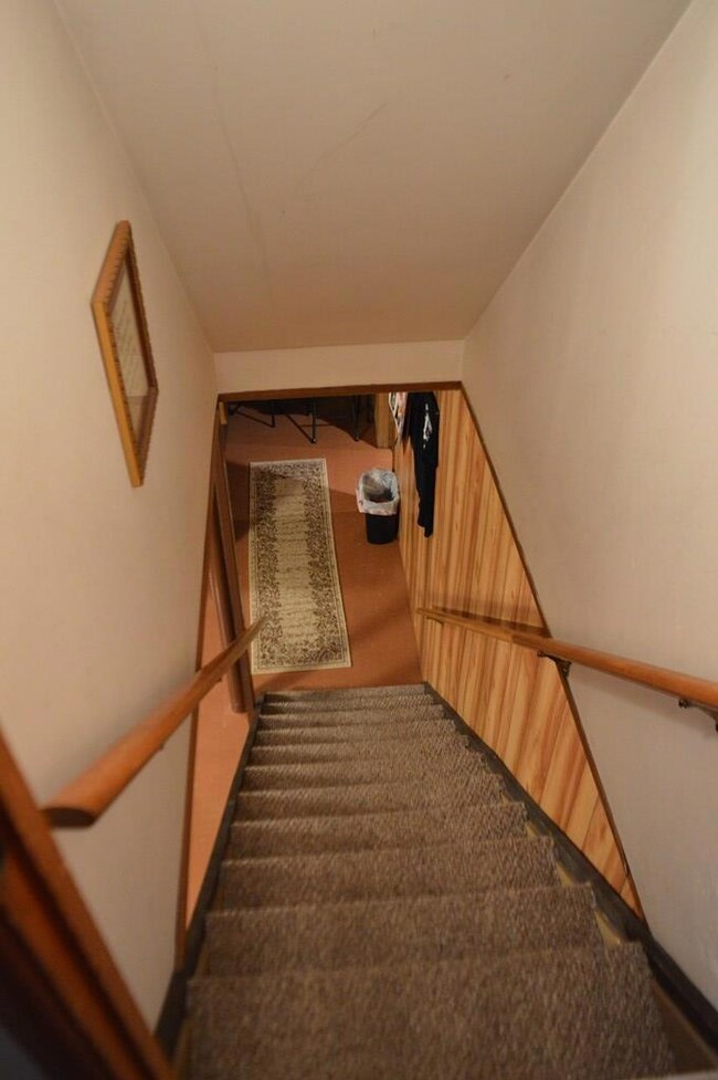 920 Melody Ln, Bucyrus, OH 44820 - photo 5