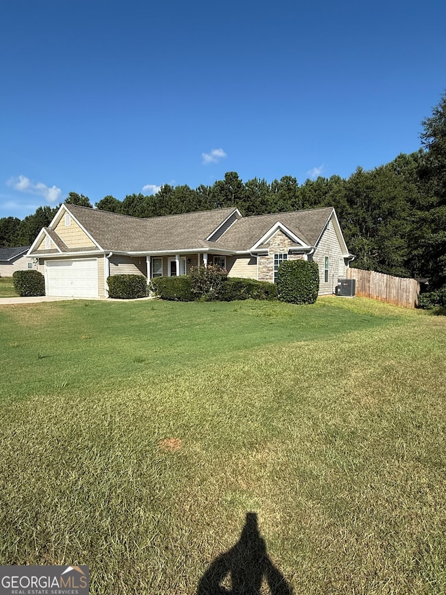 403 Lexington Park Dr, Lagrange, GA 30241 - photo 2