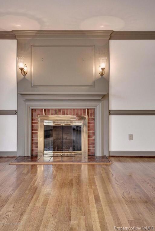 Fireplace Details