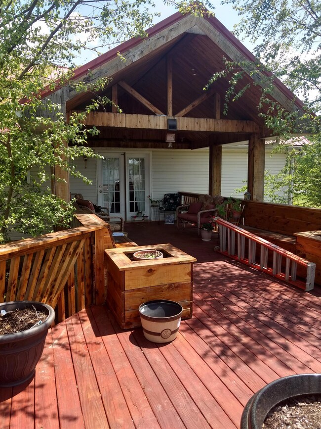 110 Irish Oaks Dr, Portland, TN 37148 - photo 2