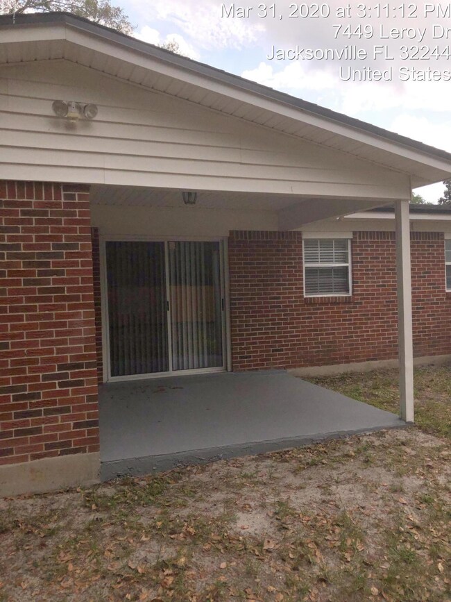 7449 Leroy Dr, Jacksonville, FL 32244 - photo 4