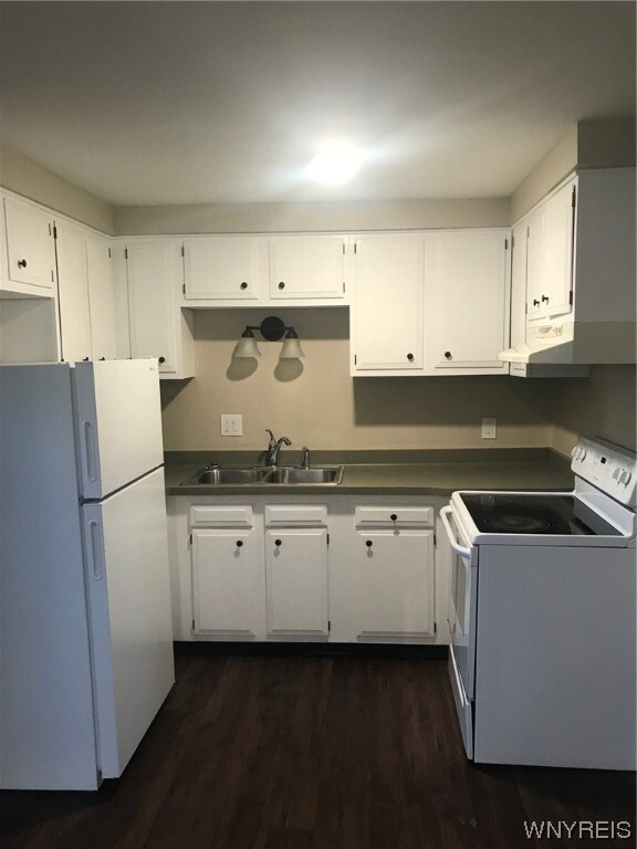 176 Mead St, North Tonawanda, NY 14120 - photo 3