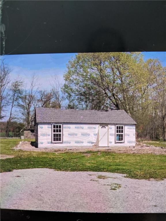 406 W Linden St, Colfax, IN 46035 - photo 2