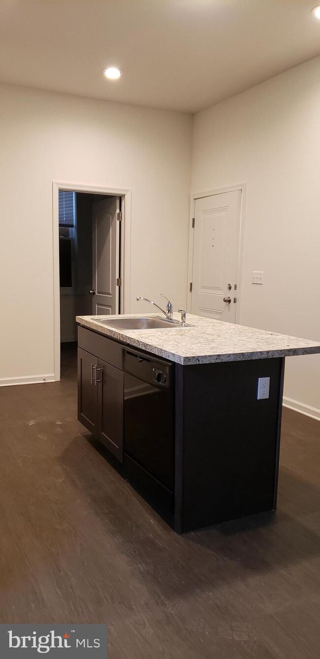 922 N Lombard St unit 1, Wilmington, DE 19801 - photo 7