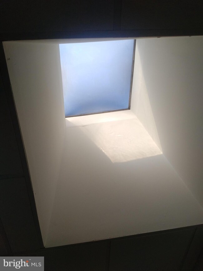 61 E Oakland Ave unit 3, Doylestown, PA 18901 - photo 4