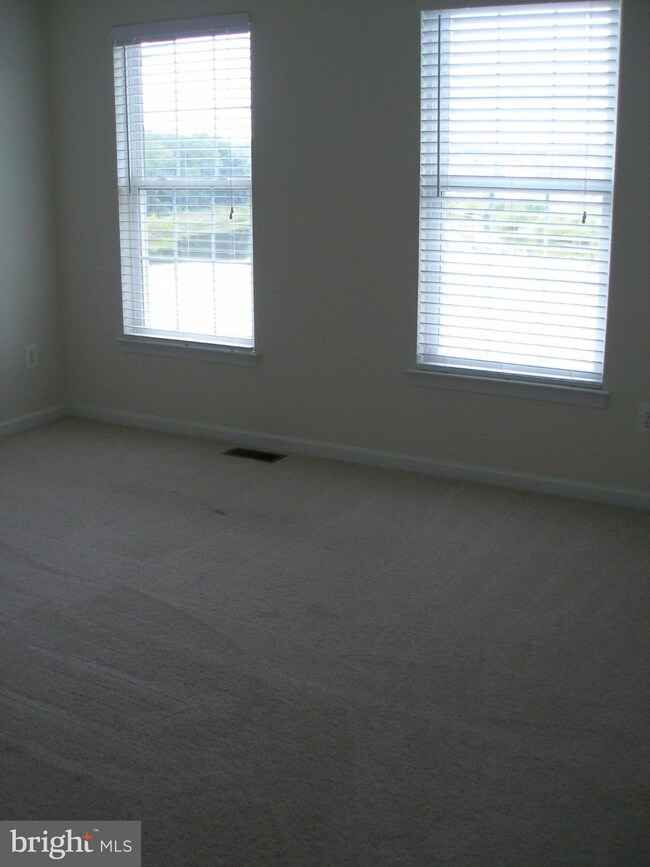 25333 Eldridge Terrace unit 32F, Chantilly, VA 20152 - photo 6