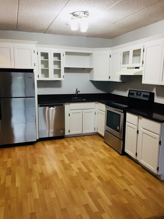 308 Quarry St unit 501, Quincy, MA 02169 - photo 7