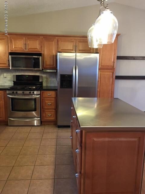 Glenn-Don Stainless steel top on Island