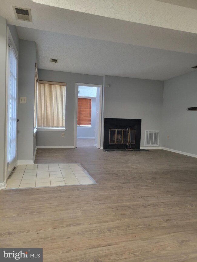 14008 Justin Way unit A, Laurel, MD 20707 - photo 2