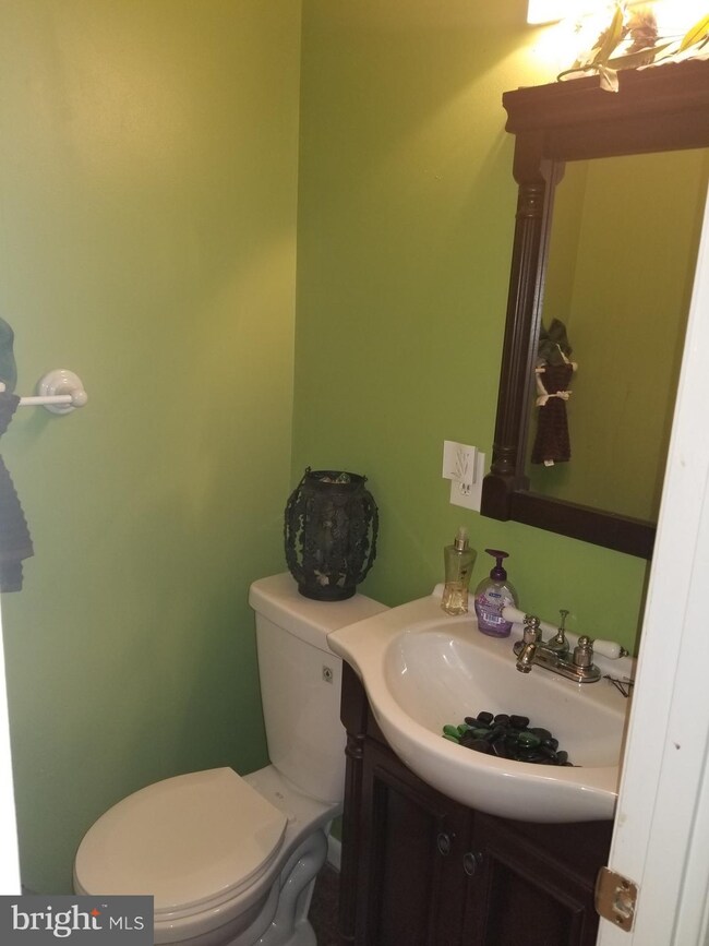 11452 Laurelwalk Dr, Laurel, MD 20708 - photo 7