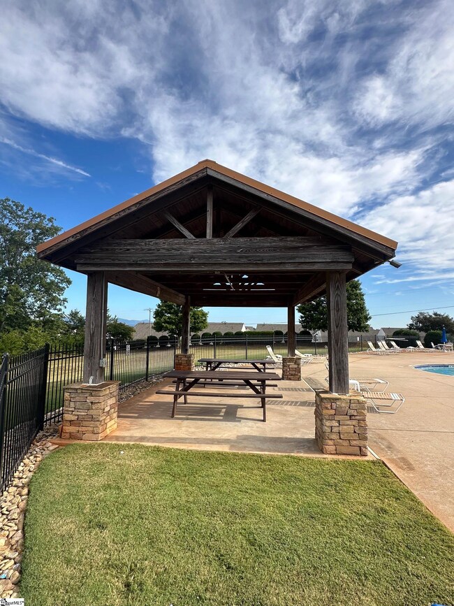 308 Willow Wynter Ln unit BRV 60 Crestwind C, Taylors, SC 29687 - photo 5