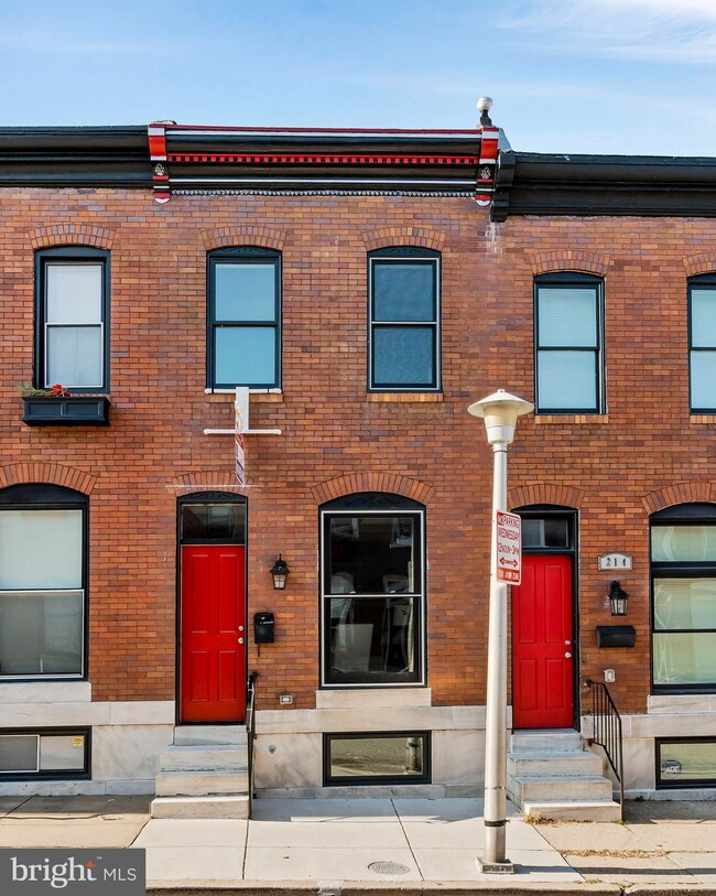 216 S Robinson St, Baltimore, MD 21224 - photo 3