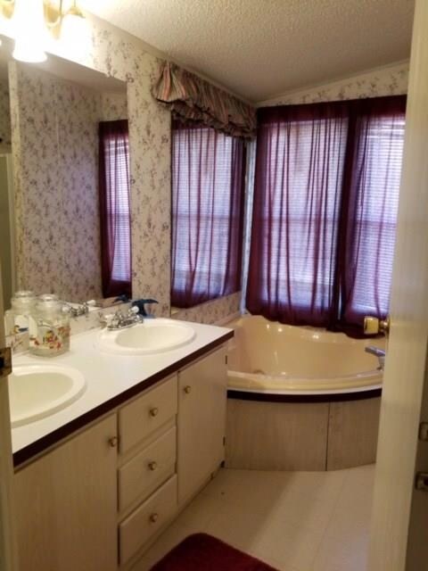 7055 Brazos Trail, Weatherford, TX 76087 - photo 5