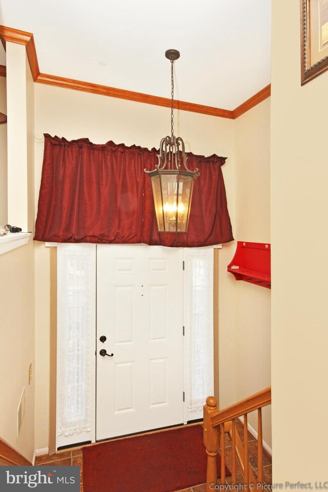 5617 Ashburn Terrace, Frederick, MD 21703 - photo 2