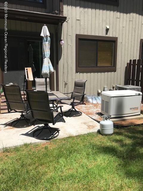 3 Arrowsmith back yard