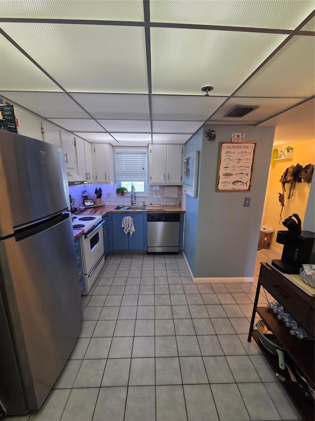 Rolling Hills Condominiums unit 507, Davie, FL 33328 - photo 4