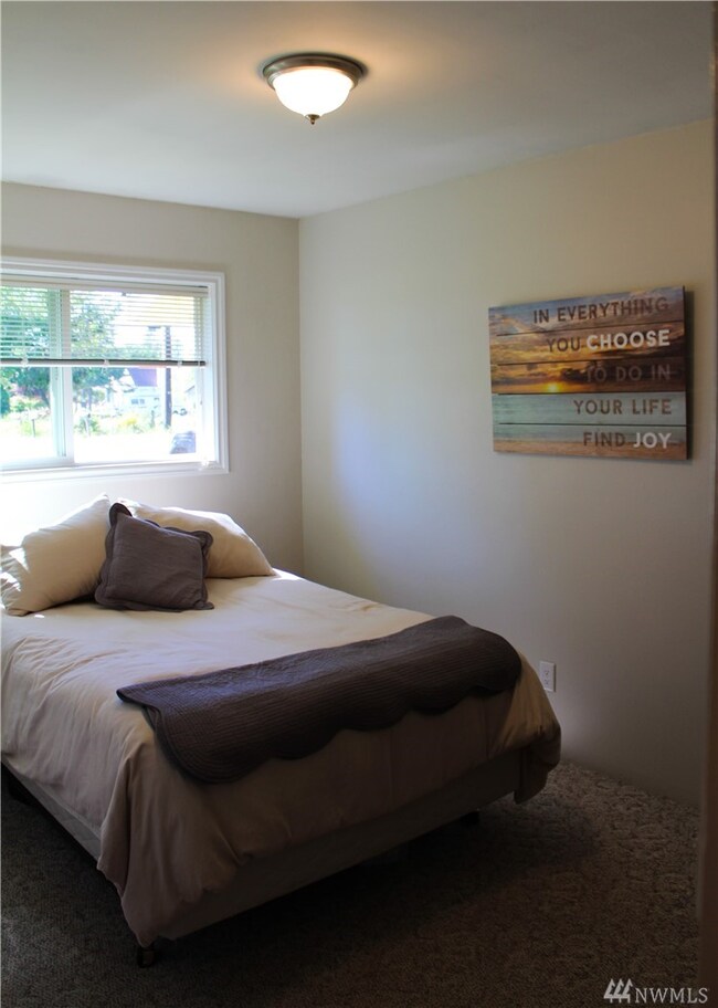 8222 Blaine Rd, Blaine, WA 98230 - photo 5