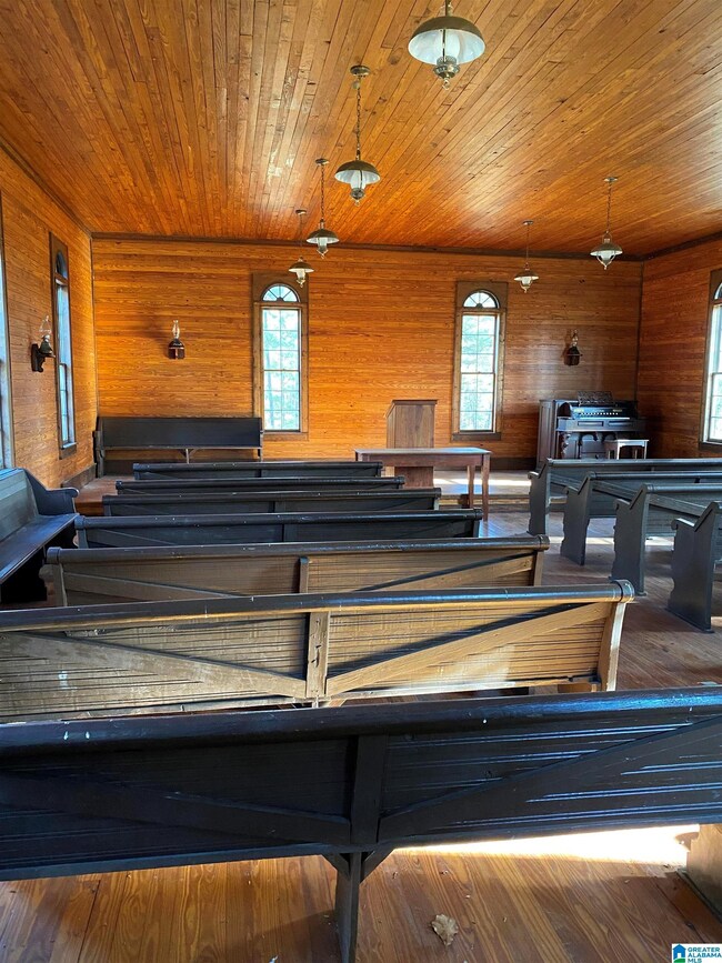 991 Shore Side Ln, Sylacauga, AL 35151 - photo 6