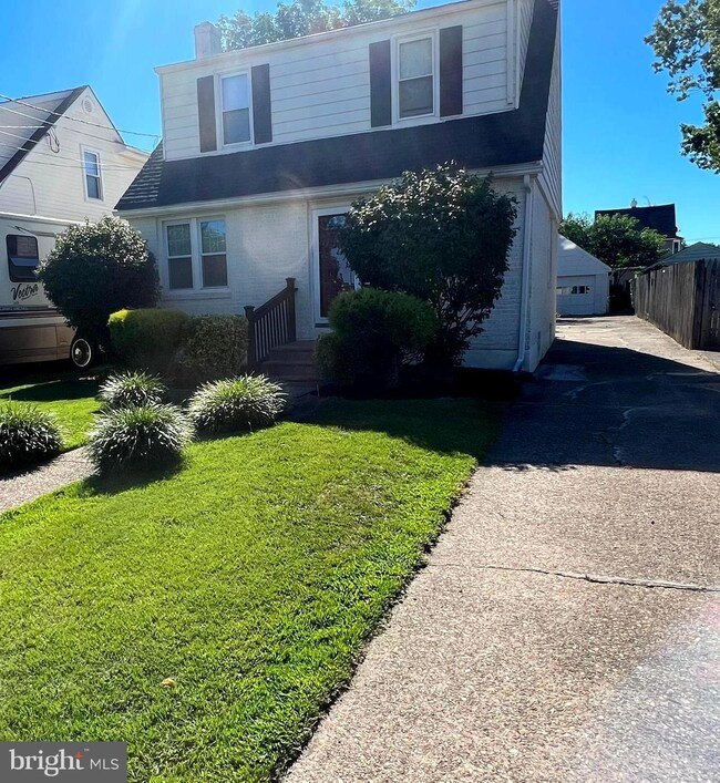 14 W Beechwood Ave, Oaklyn, NJ 08107 - photo 2