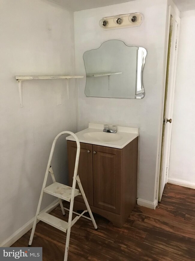 56 Osborne Ave, Vineland, NJ 08360 - photo 7