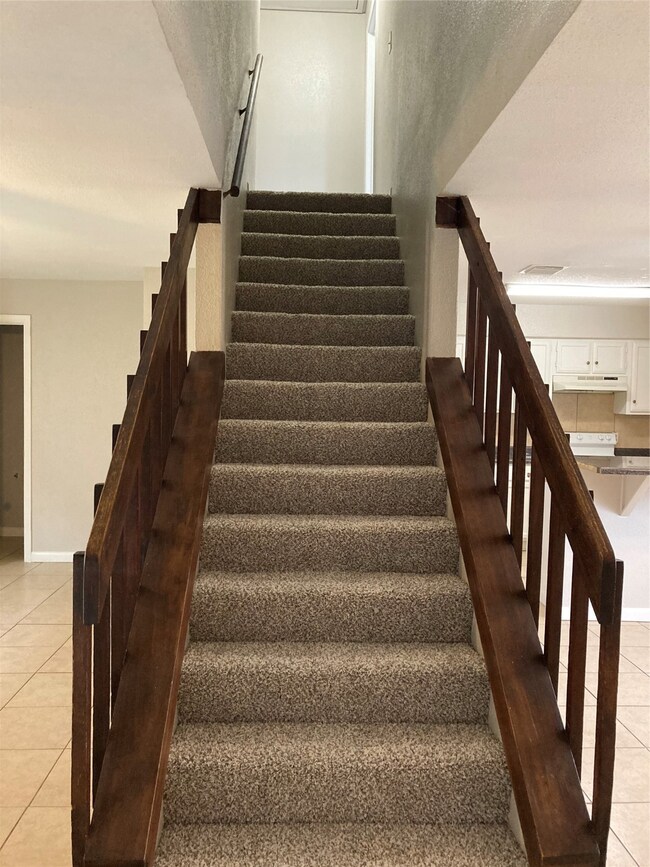 3402 Avenue O unit A, Rosenberg, TX 77471 - photo 6