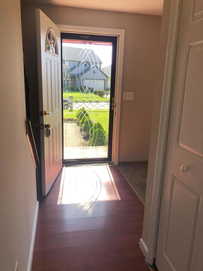 D6C13EAC-9FF2-41B2-9530-21F2468EE1A3