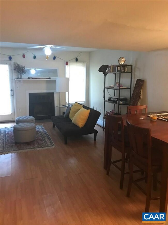 1303 Wertland St unit A4, Charlottesville, VA 22903 - photo 2
