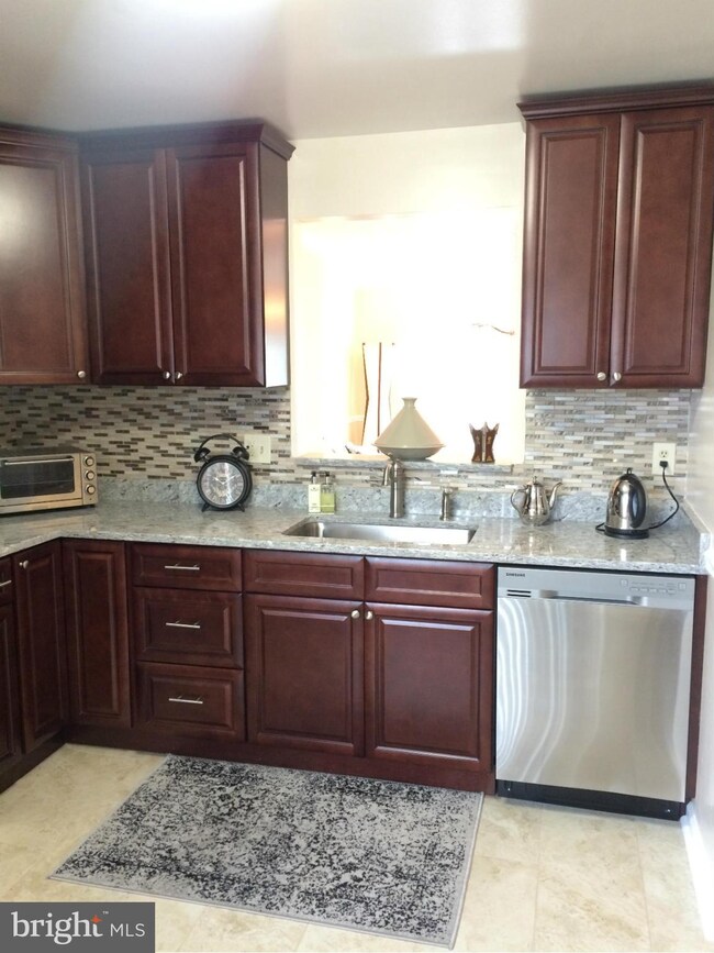 1015 Lake Shore Dr, Bowie, MD 20721 - photo 7