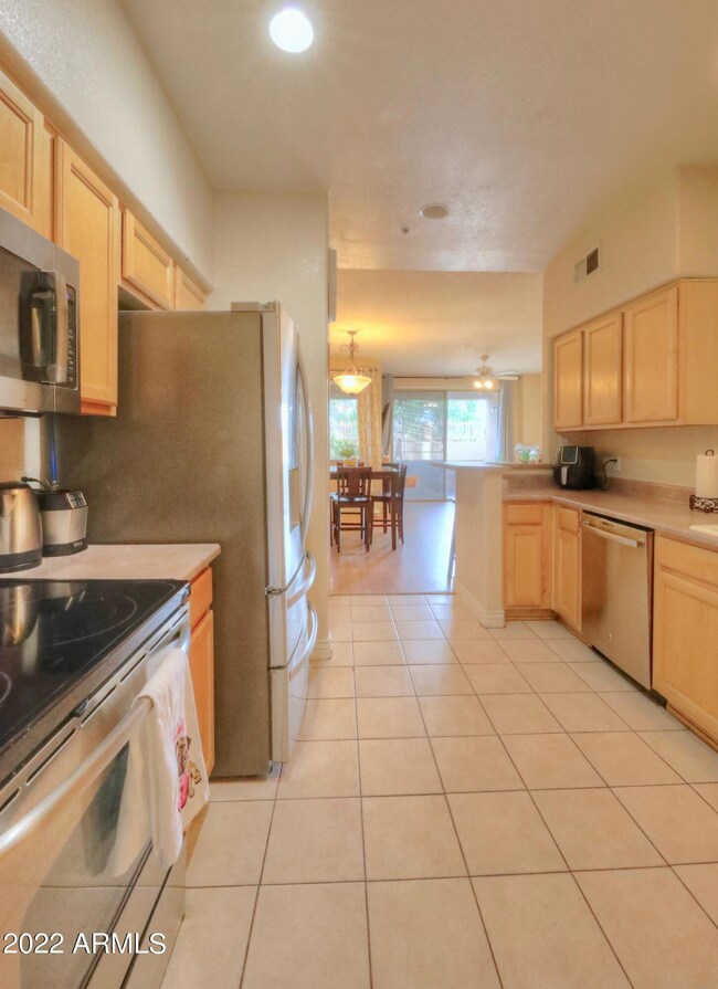 118 Kitchen view 2