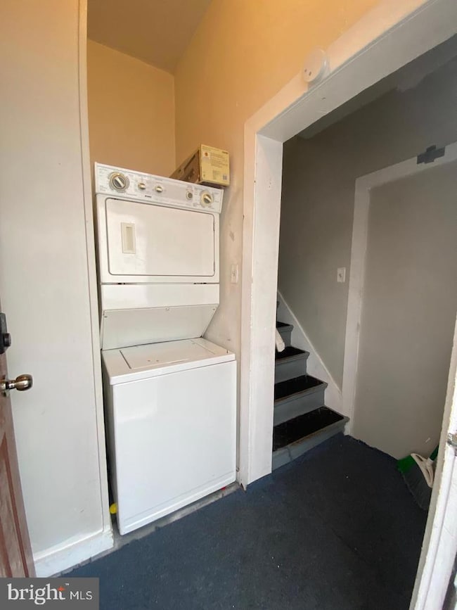 64 S Evans St unit 3, Pottstown, PA 19464 - photo 2