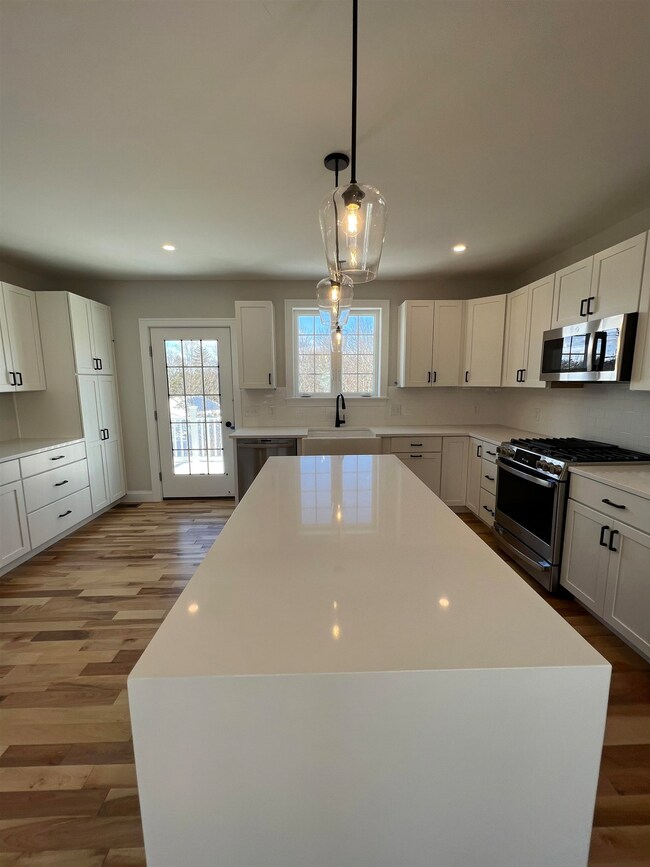 38 Green Rd unit 17, Newmarket, NH 03857 - photo 5