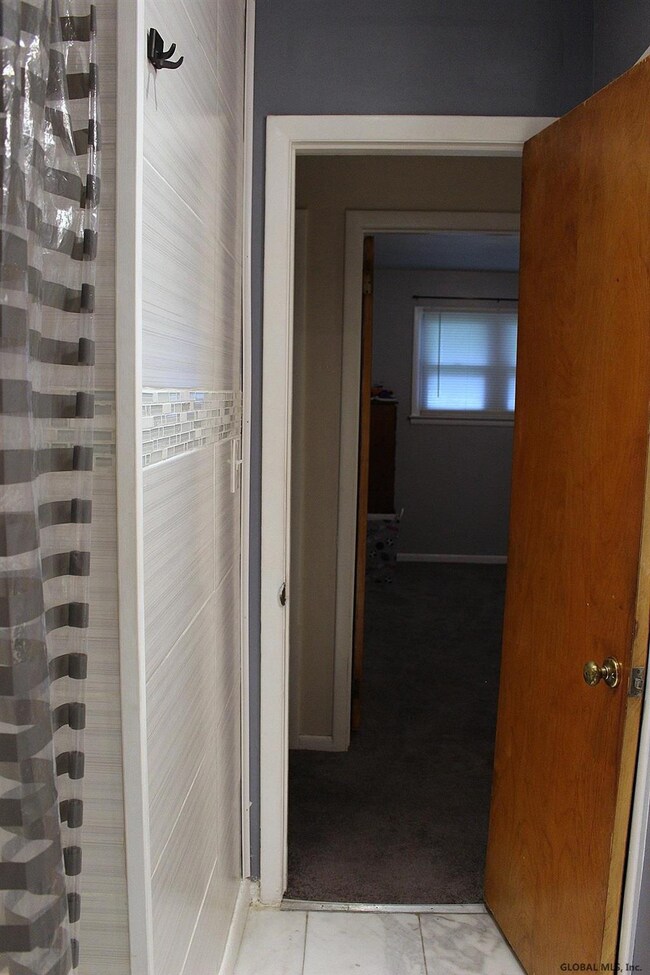 59 126th St, Troy, NY 12182 - photo 7