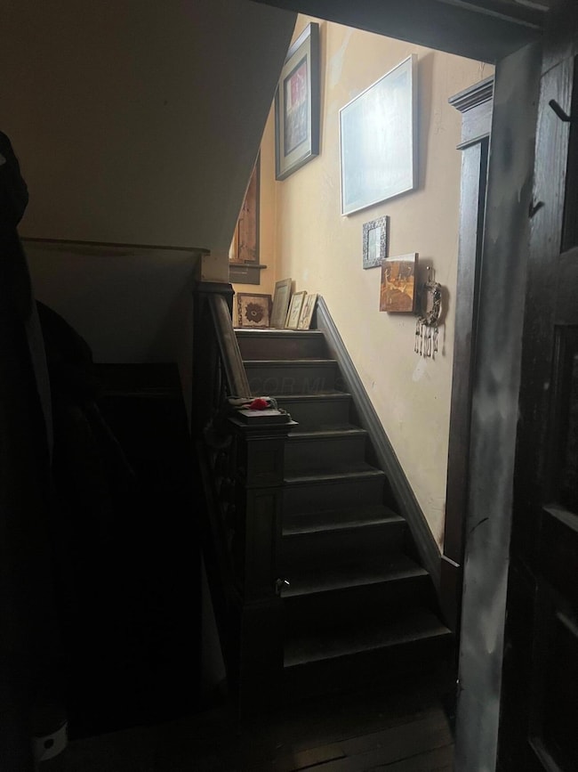 85 S Warren Ave, Columbus, OH 43204 - photo 6