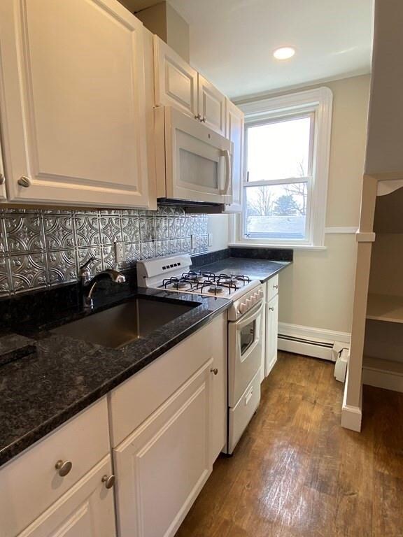 28 Poplar St unit 10, Danvers, MA 01923 - photo 2