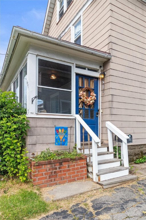 Entry to your fully enclosed porch!