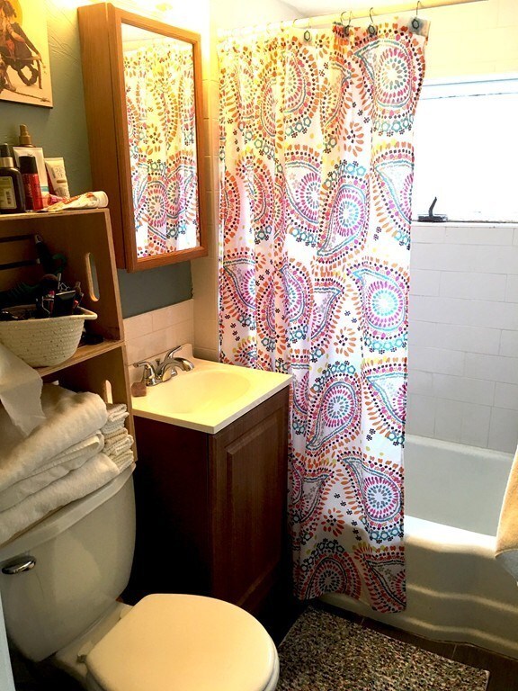 35 Derby St unit 3, Somerville, MA 02145 - photo 6