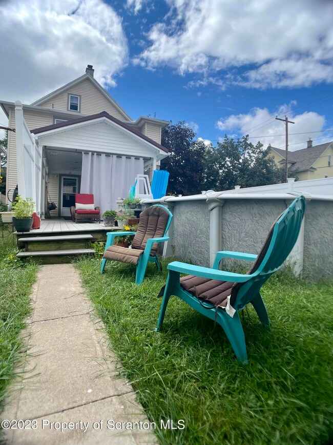 601 Depot St, Scranton, PA 18509 - photo 7