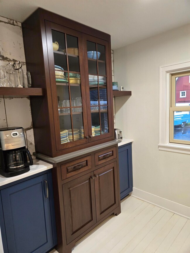 1028 5th St SE, Cresco, IA 52136 - photo 7