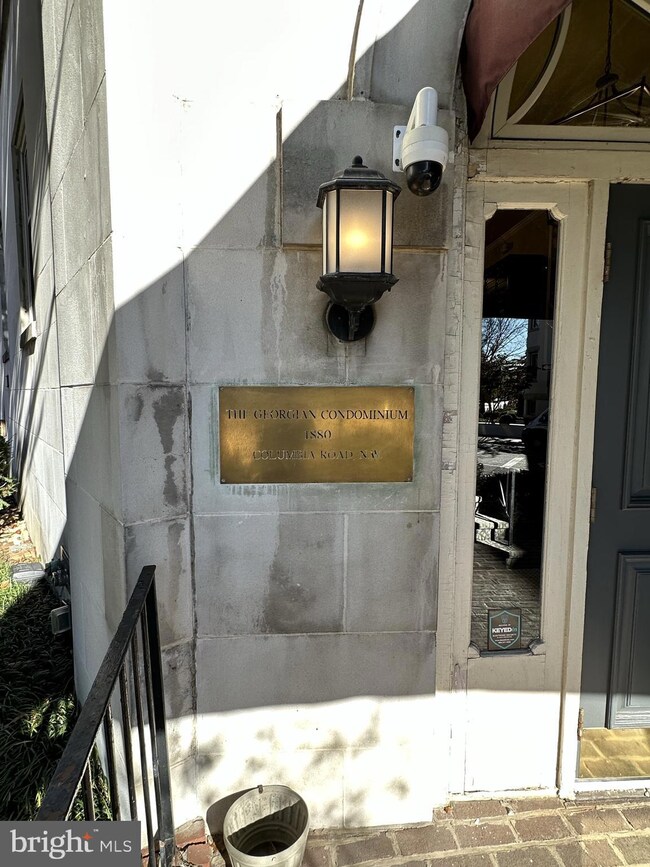 1880 Columbia Rd NW unit 502, Washington, DC 20009 - photo 6