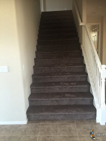 Wide staircase