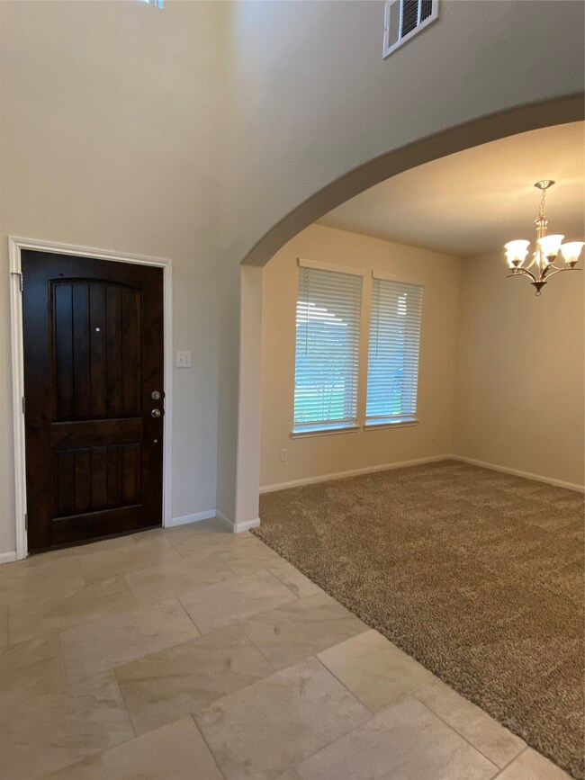 374 Kendall Crest Dr, Alvin, TX 77511 - photo 5