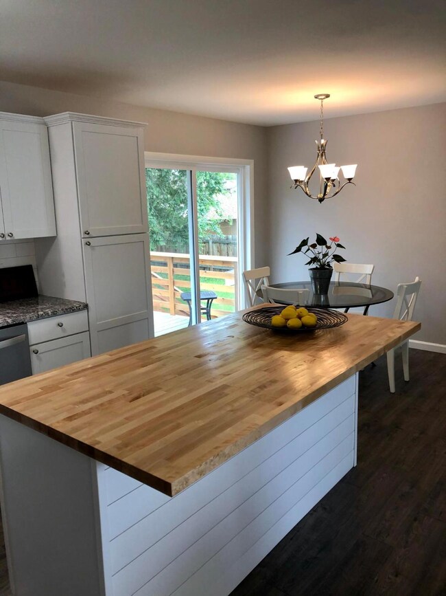 1411 Otter Rd, Helena, MT 59602 - photo 5