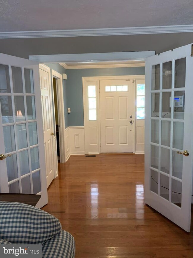 8671 Doves Fly Way, Laurel, MD 20723 - photo 6