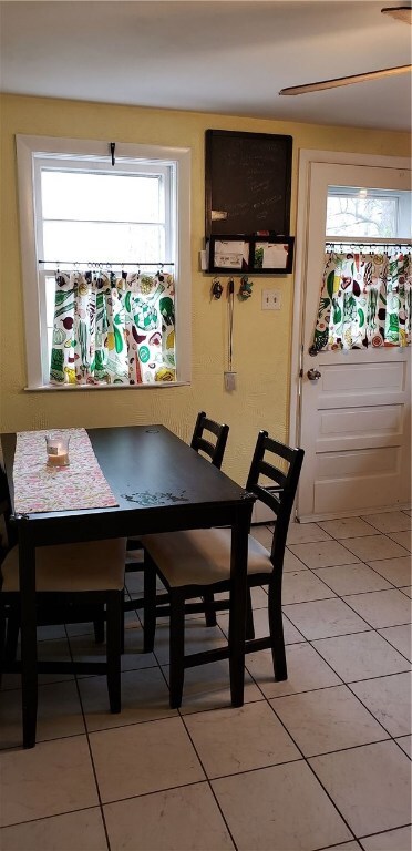 20 Windwood Rd, Cranston, RI 02920 - photo 2