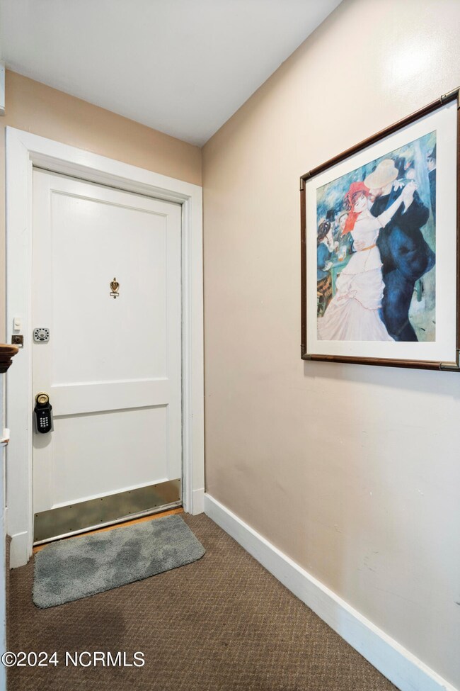 2940 Oleander Dr unit 1, Wilmington, NC 28403 - photo 4