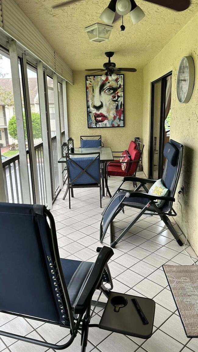 7855 Willow Spring Dr unit 726, Lake Worth, FL 33467 - photo 3