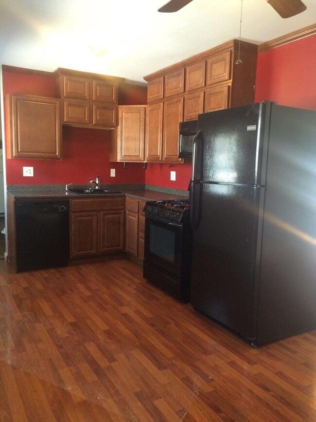Kitchen T (1)