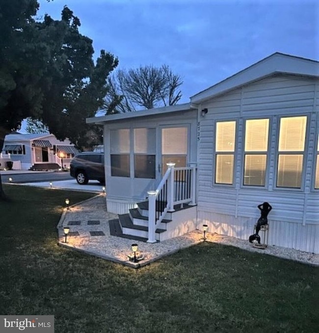 8725 S Salt Pond Way, Berlin, MD 21811 - photo 3