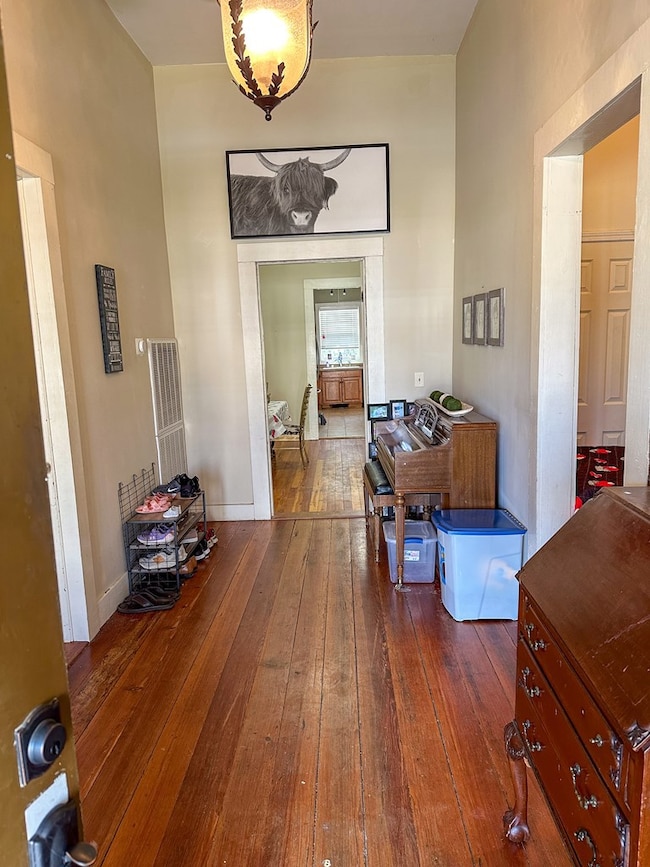 243 Daniel Place, Eufaula, AL 36027 - photo 4